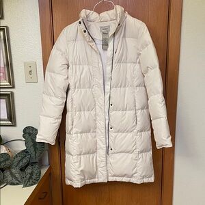 L.L. Bean Women's Off-White Puffer Jacket